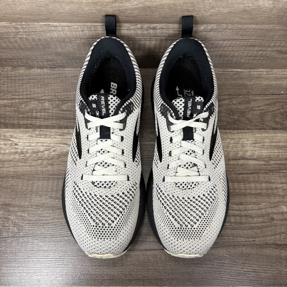 Brooks Revel 4 Gray Black Womens US Size 8 EUR 39 1203611B121 Running Shoes - Picture 8 of 10
